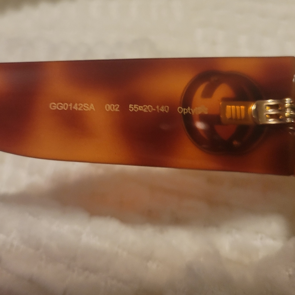 Gucci GG0142SA sunglasses - Picture 3 of 7